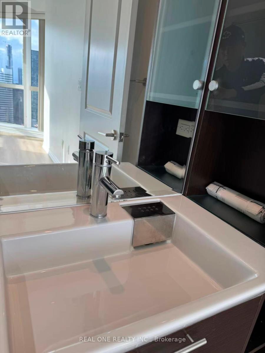 4208 - 386 Yonge Street, Toronto, Ontario  M5B 0A5 - Photo 21 - C12689726