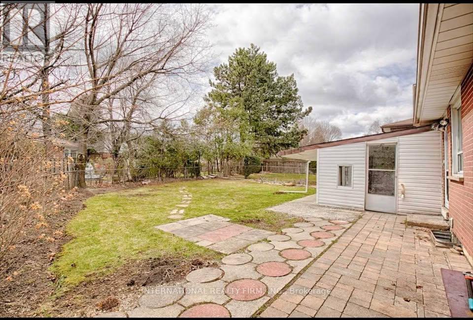 130 Amberjack Boulevard, Toronto, Ontario  M1H 2J9 - Photo 2 - E12689754