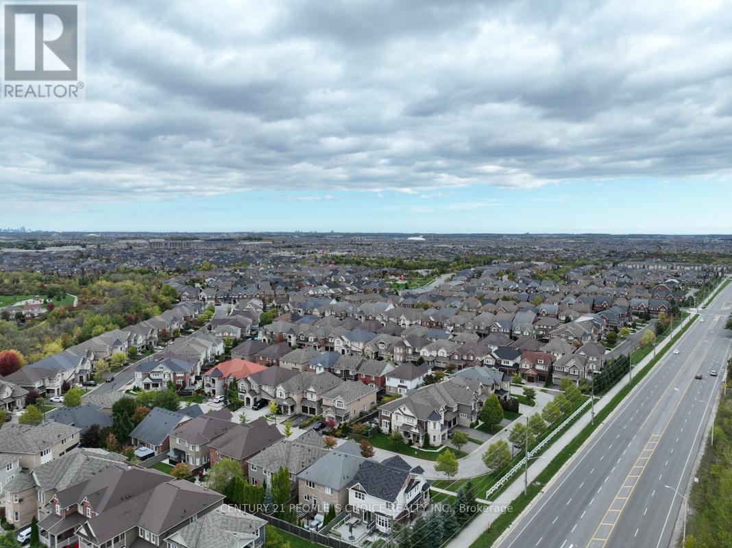 318 Laundon Terrace, Milton, Ontario  L9T 7N9 - Photo 43 - W12689662