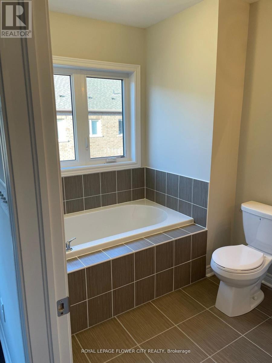 51 Pearman Crescent N, Brampton, Ontario  L7A 0A7 - Photo 7 - W12689724