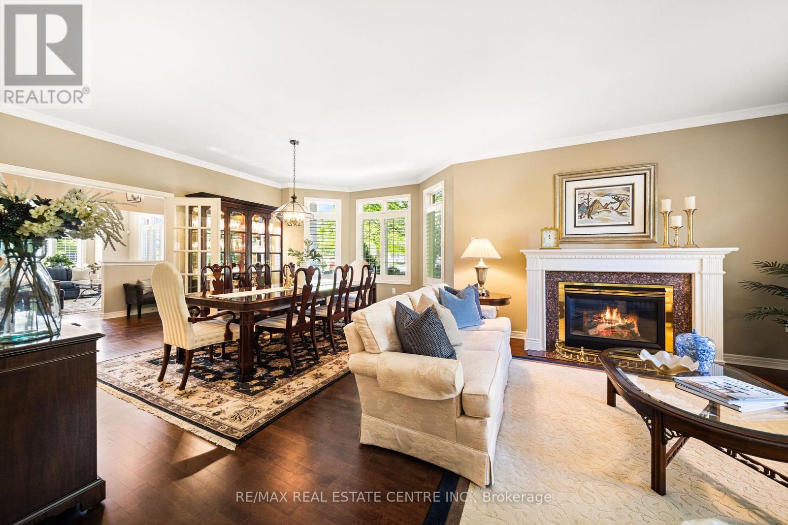 4165 Stonebridge Crescent, Burlington, Ontario  L7M 4N2 - Photo 13 - W12689736