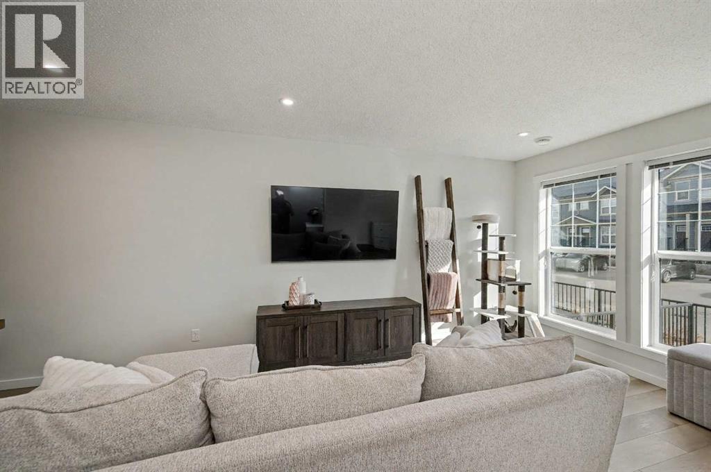 352 Cranbrook Square Se, Calgary, Alberta  T3M 3K8 - Photo 8 - A2270542