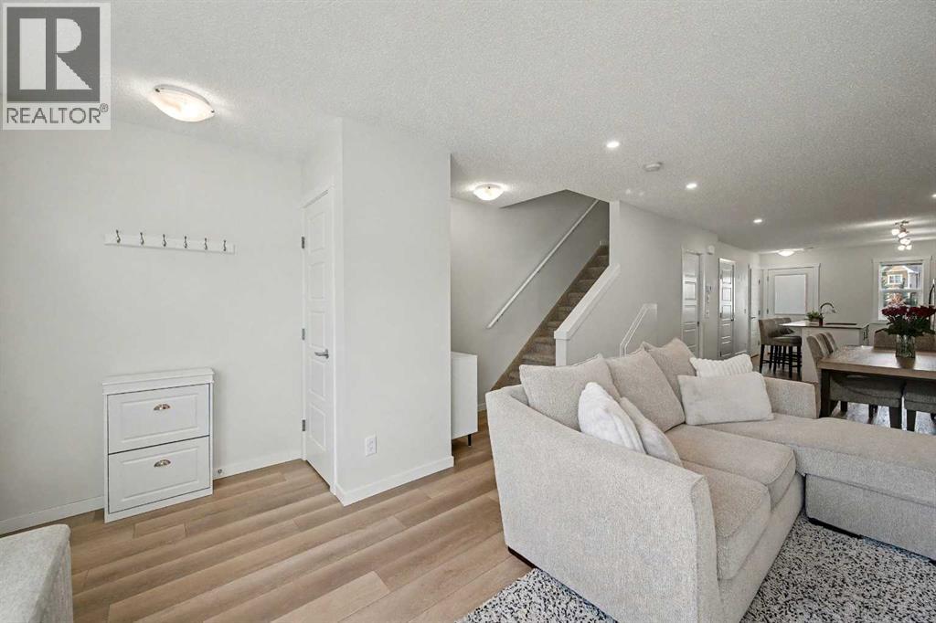 352 Cranbrook Square Se, Calgary, Alberta  T3M 3K8 - Photo 2 - A2270542