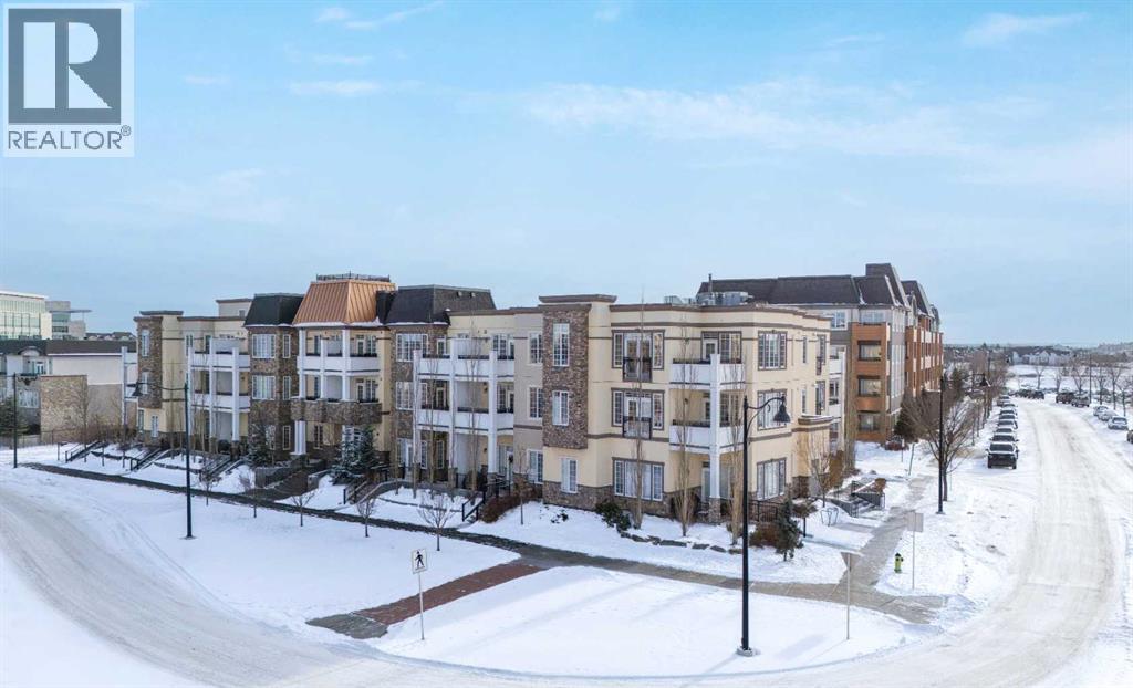 210, 38 Quarry Gate SE, Calgary, Alberta