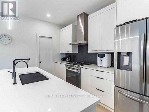 18 Princeton Common Street, St. Catharines, Ontario  L2N 0B7 - Photo 31 - X12689720