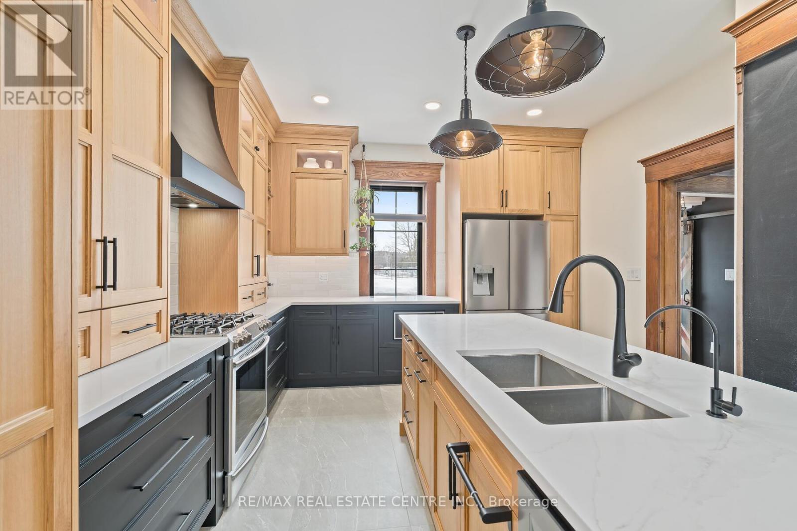 6 Dundas Street W, Erin, Ontario  N0B 1T0 - Photo 13 - X12689730