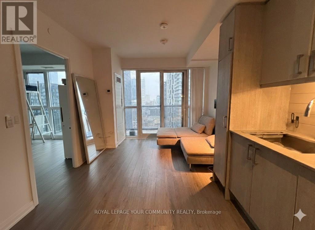 2506 - 77 Mutual Street, Toronto, Ontario  M5B 0B9 - Photo 6 - C12671654