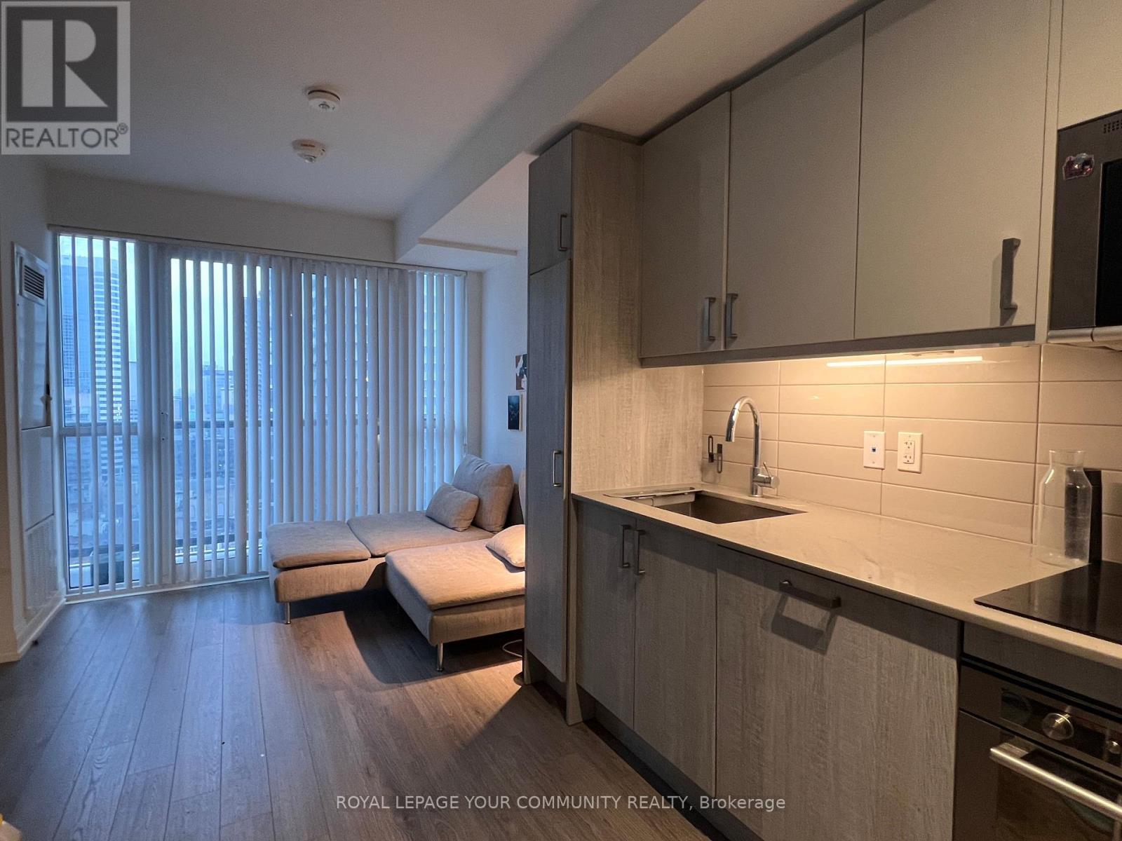 2506 - 77 Mutual Street, Toronto, Ontario  M5B 0B9 - Photo 7 - C12671654