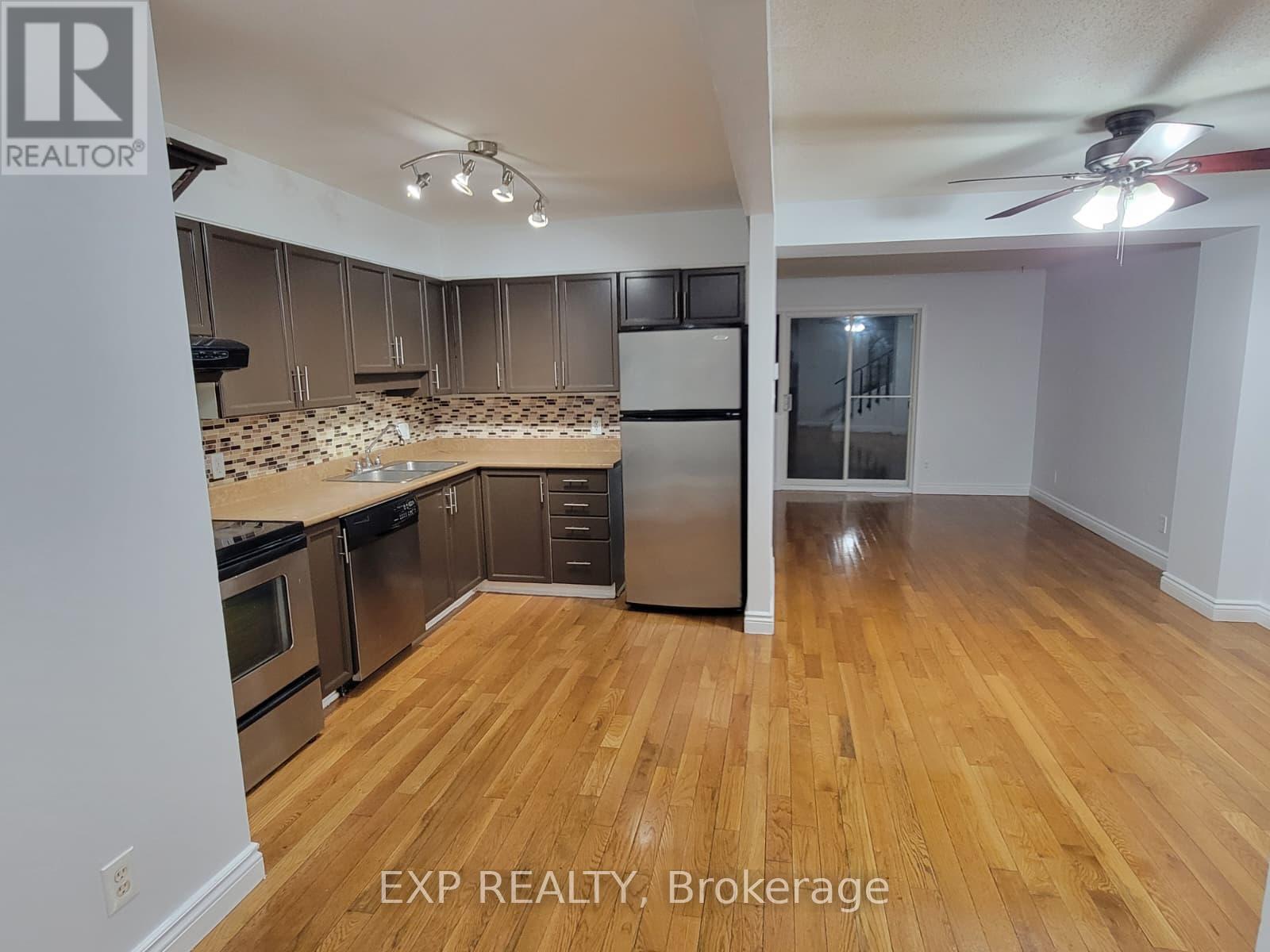 55 Royal Field Crescent, Ottawa, Ontario  K2J 4E2 - Photo 4 - X12635098