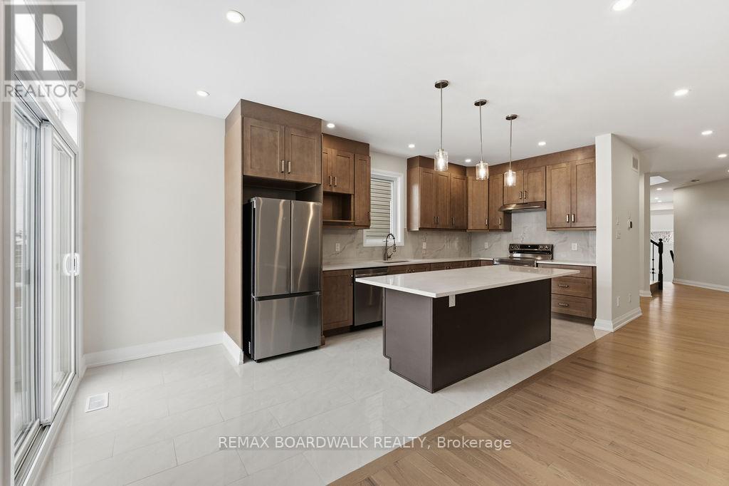 210 Harthill Way, Ottawa, Ontario  K2J 0P1 - Photo 18 - X12689786