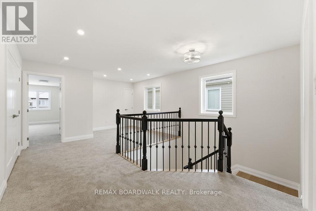 210 Harthill Way, Ottawa, Ontario  K2J 0P1 - Photo 22 - X12689786