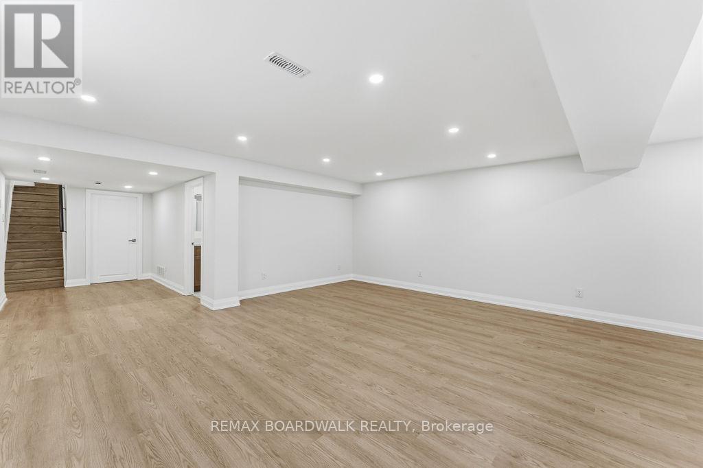 210 Harthill Way, Ottawa, Ontario  K2J 0P1 - Photo 35 - X12689786