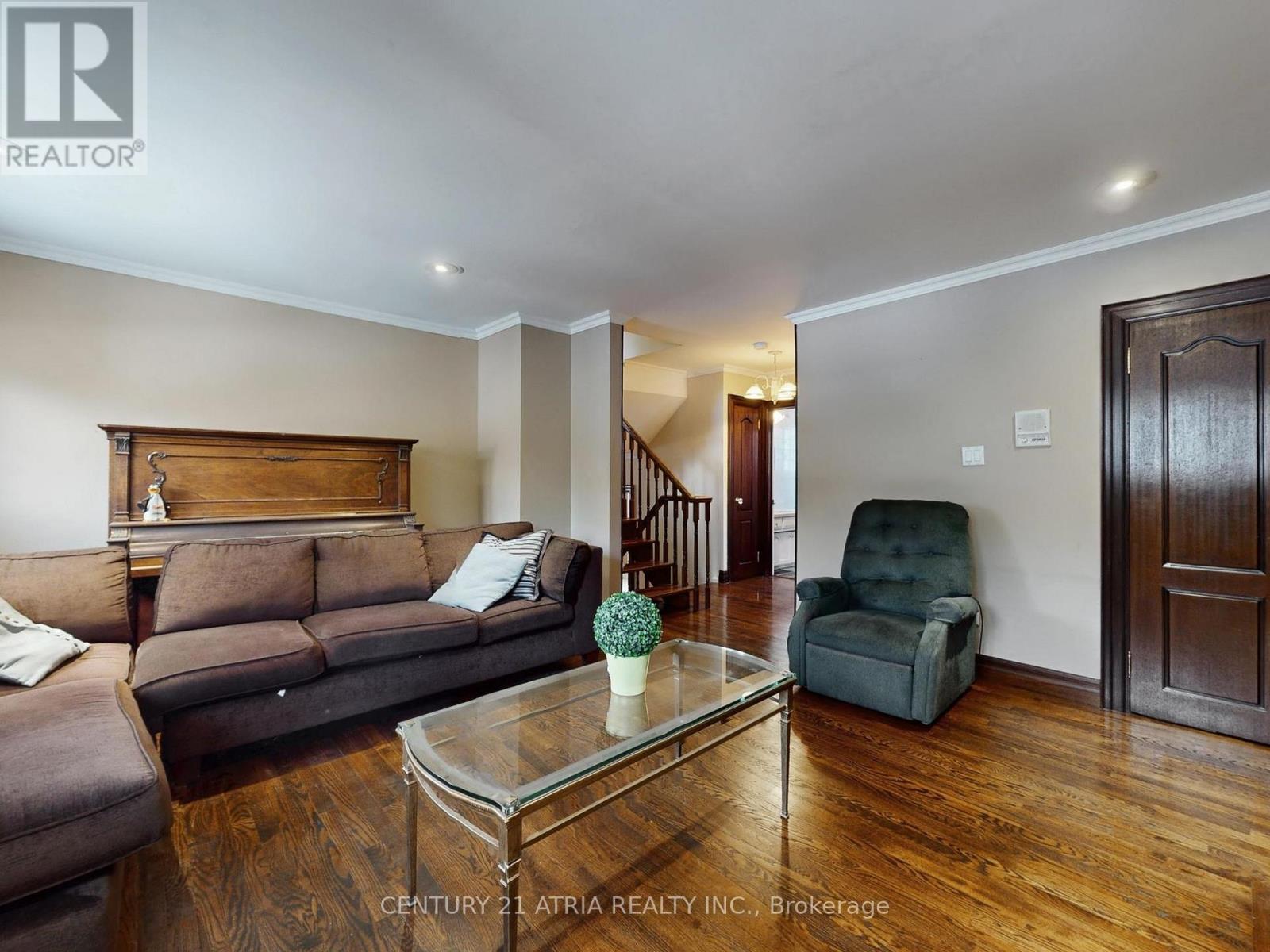 39 Prattley Drive, Toronto, Ontario  M2J 2K1 - Photo 7 - C12686604