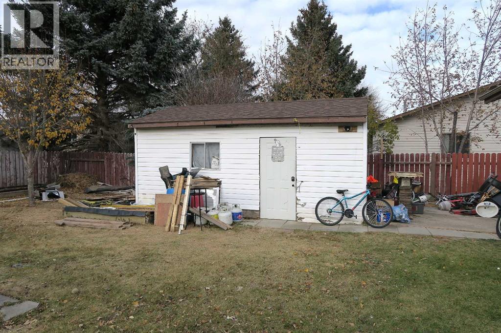 15 Ash Street, Brooks, Alberta  T1R 0H1 - Photo 3 - A2278784