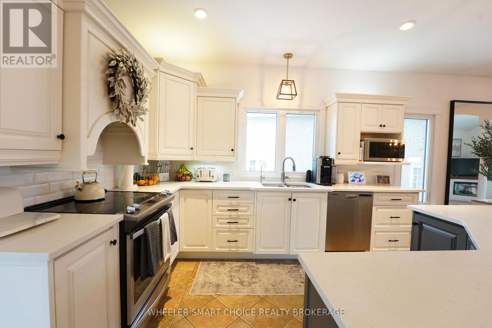 1757 Macintyre Avenue, Cornwall, Ontario  K6J 5W1 - Photo 11 - X12689788