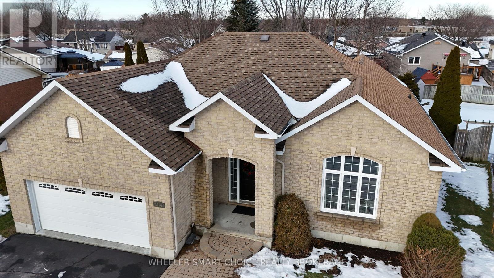 1757 Macintyre Avenue, Cornwall, Ontario  K6J 5W1 - Photo 2 - X12689788