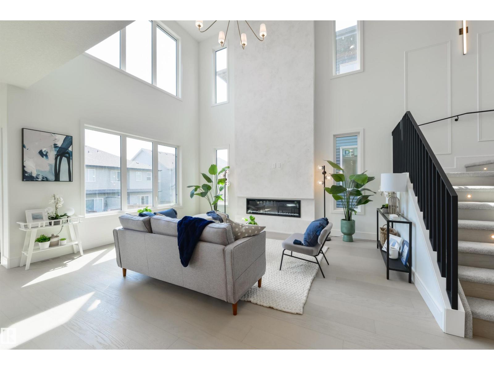 5449 KOOTOOK RD SW, Edmonton, Alberta