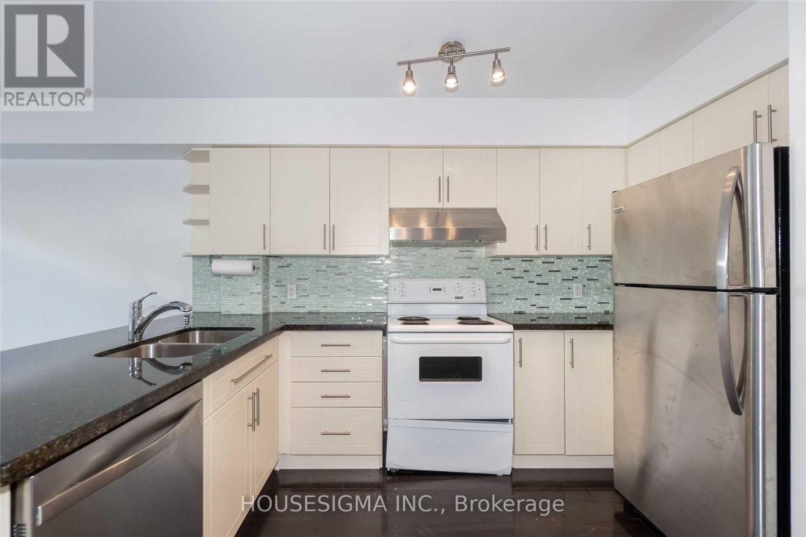 303 - 3 Shank Street, Toronto, Ontario  M6J 3W9 - Photo 12 - C12689778