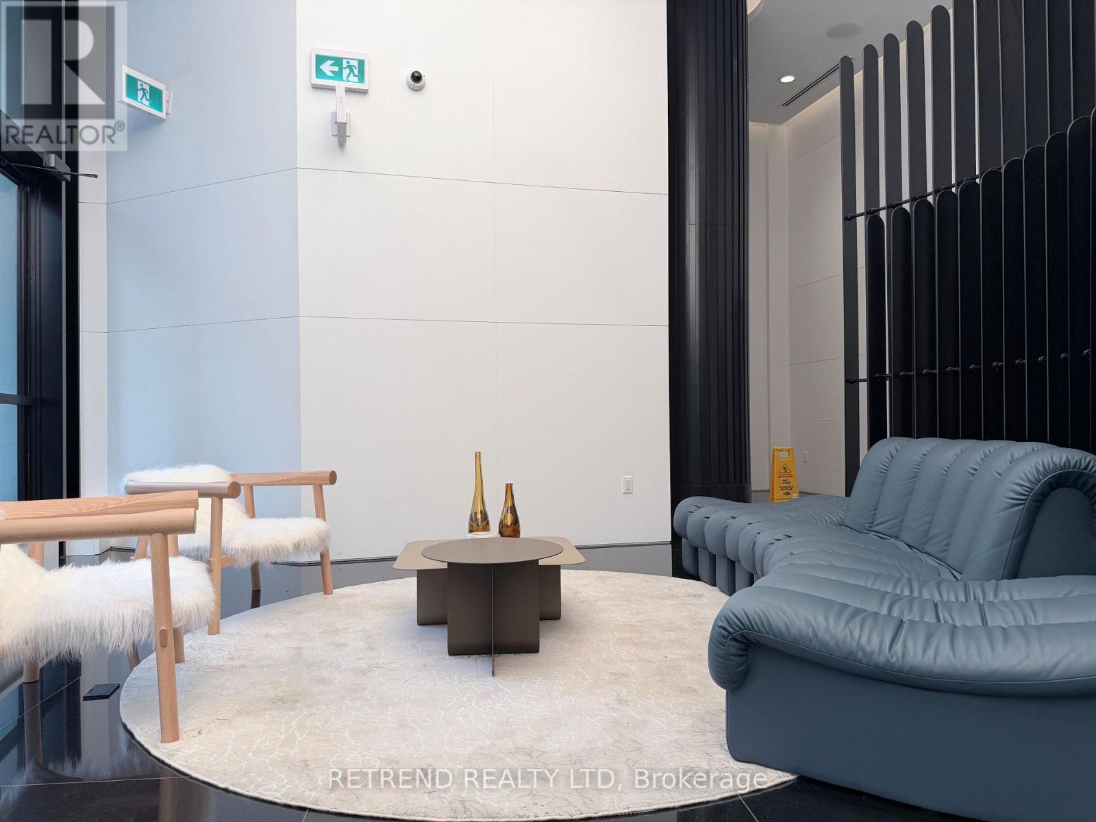 1607 - 280 Dundas Street, Toronto, Ontario  M5T 0E3 - Photo 3 - C12689790