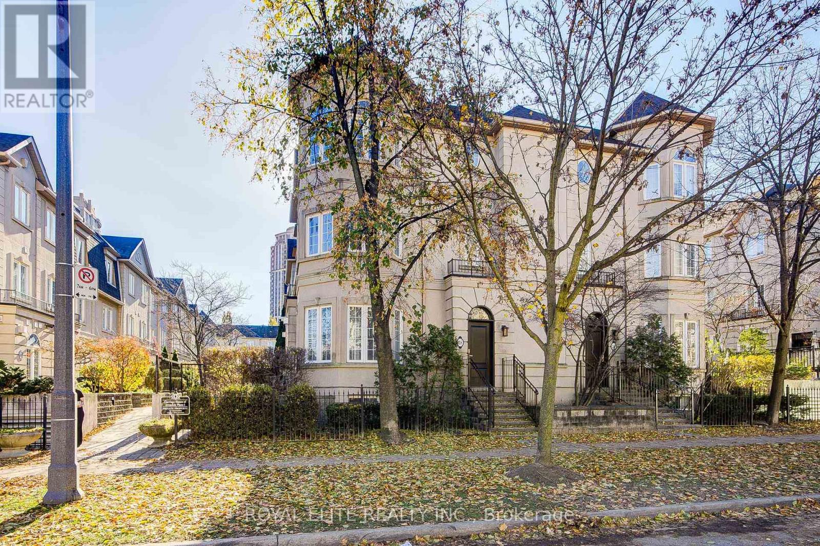 318 - 11 Everson Drive, Toronto, Ontario  M2N 7B9 - Photo 2 - C12689794