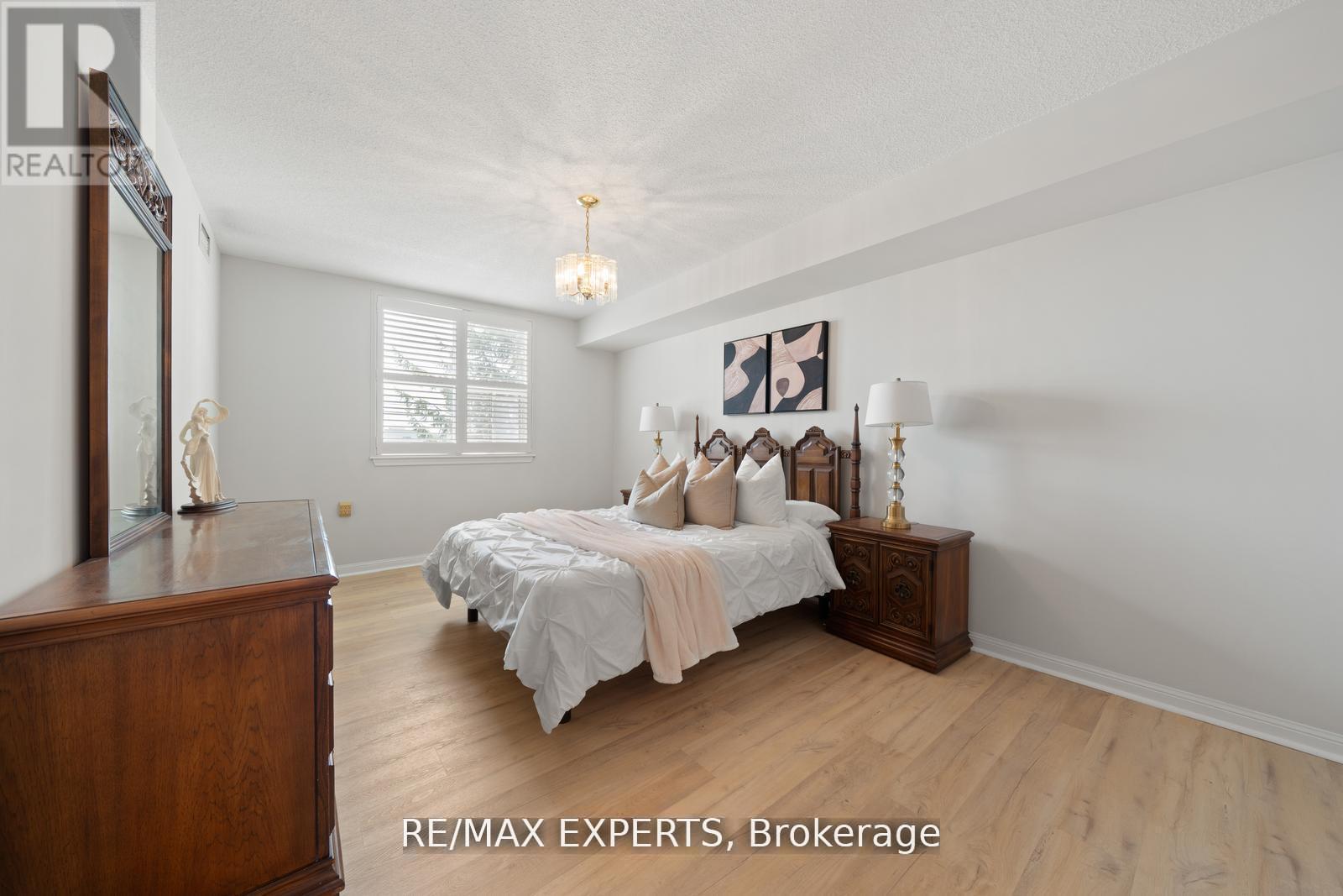 213 - 2500 Rutherford Road, Vaughan, Ontario L4K 5R1 - Photo 15 - N12689782