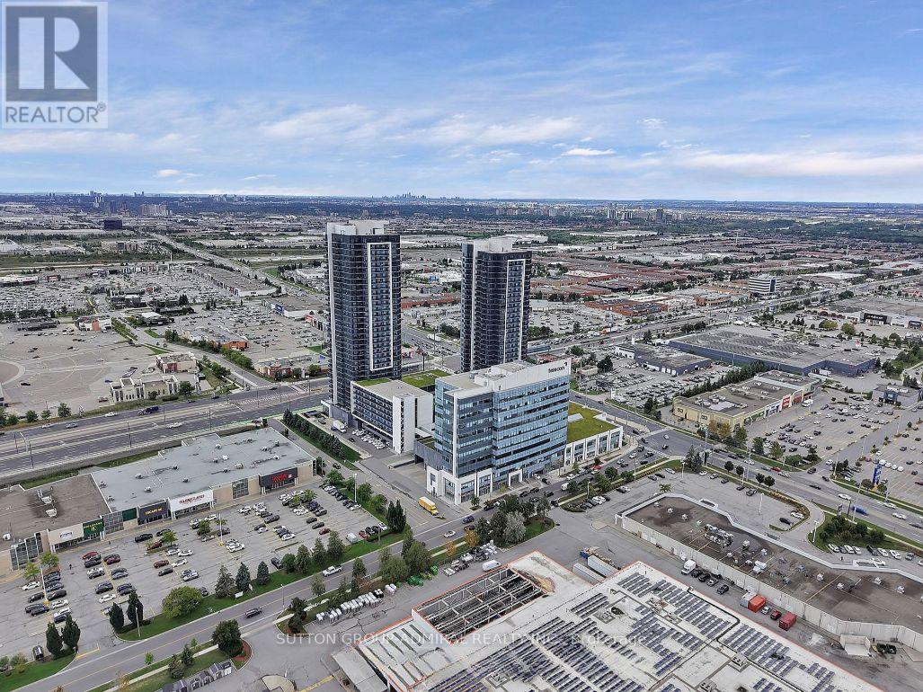 224 - 7777 Weston Road, Vaughan, Ontario  L4L 0G9 - Photo 2 - N12689802