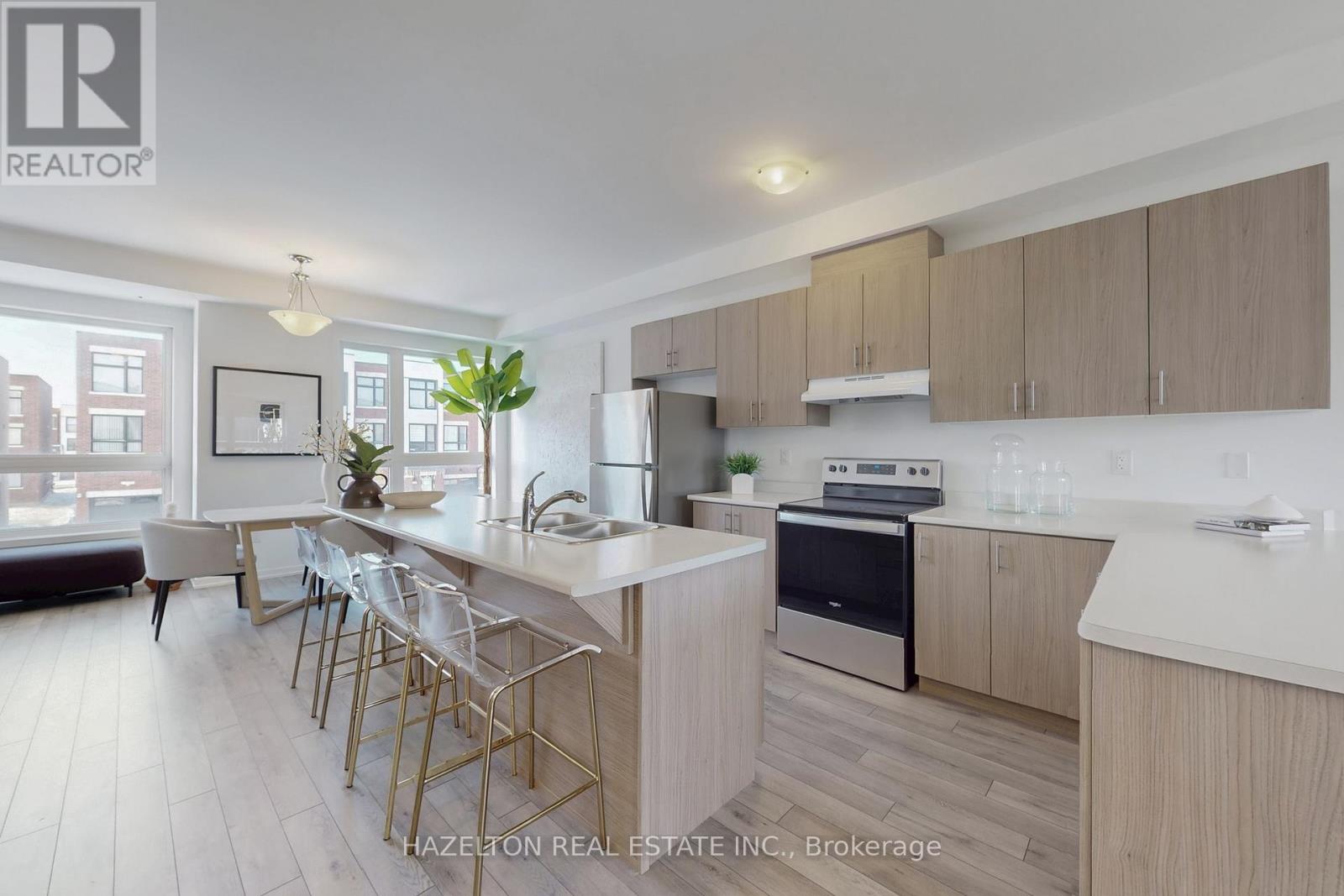 11 Pegler Street, Ajax, Ontario  L1S 7M3 - Photo 10 - E12687788