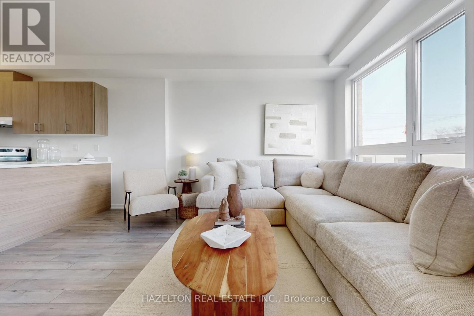 11 Pegler Street, Ajax, Ontario  L1S 7M3 - Photo 5 - E12687788