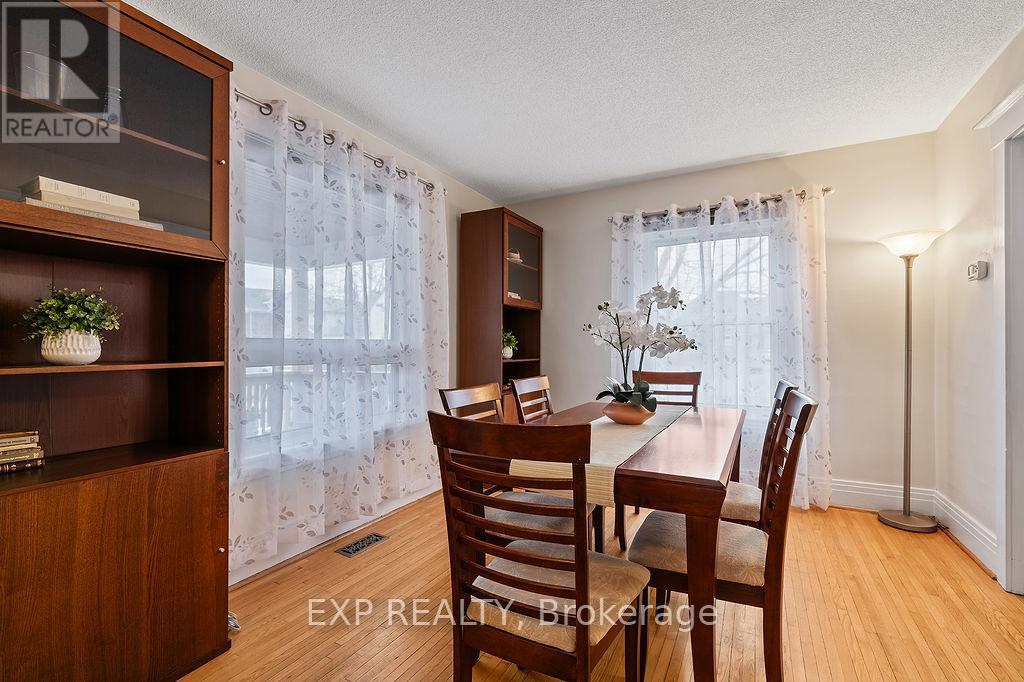 77 York Street, St. Catharines, Ontario  L2R 6C8 - Photo 10 - X12689784