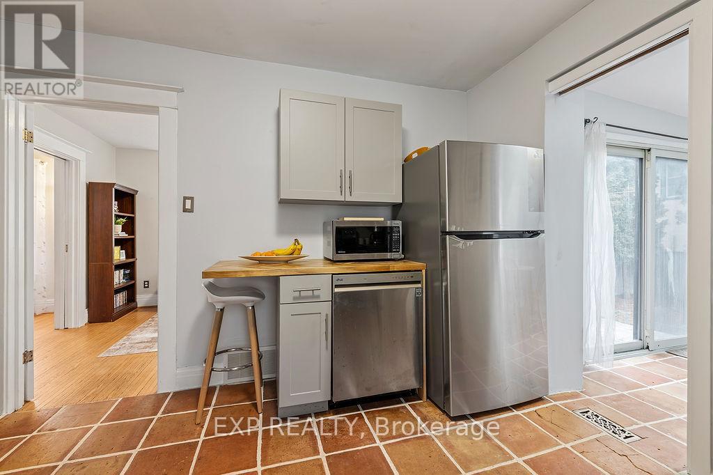 77 York Street, St. Catharines, Ontario  L2R 6C8 - Photo 17 - X12689784