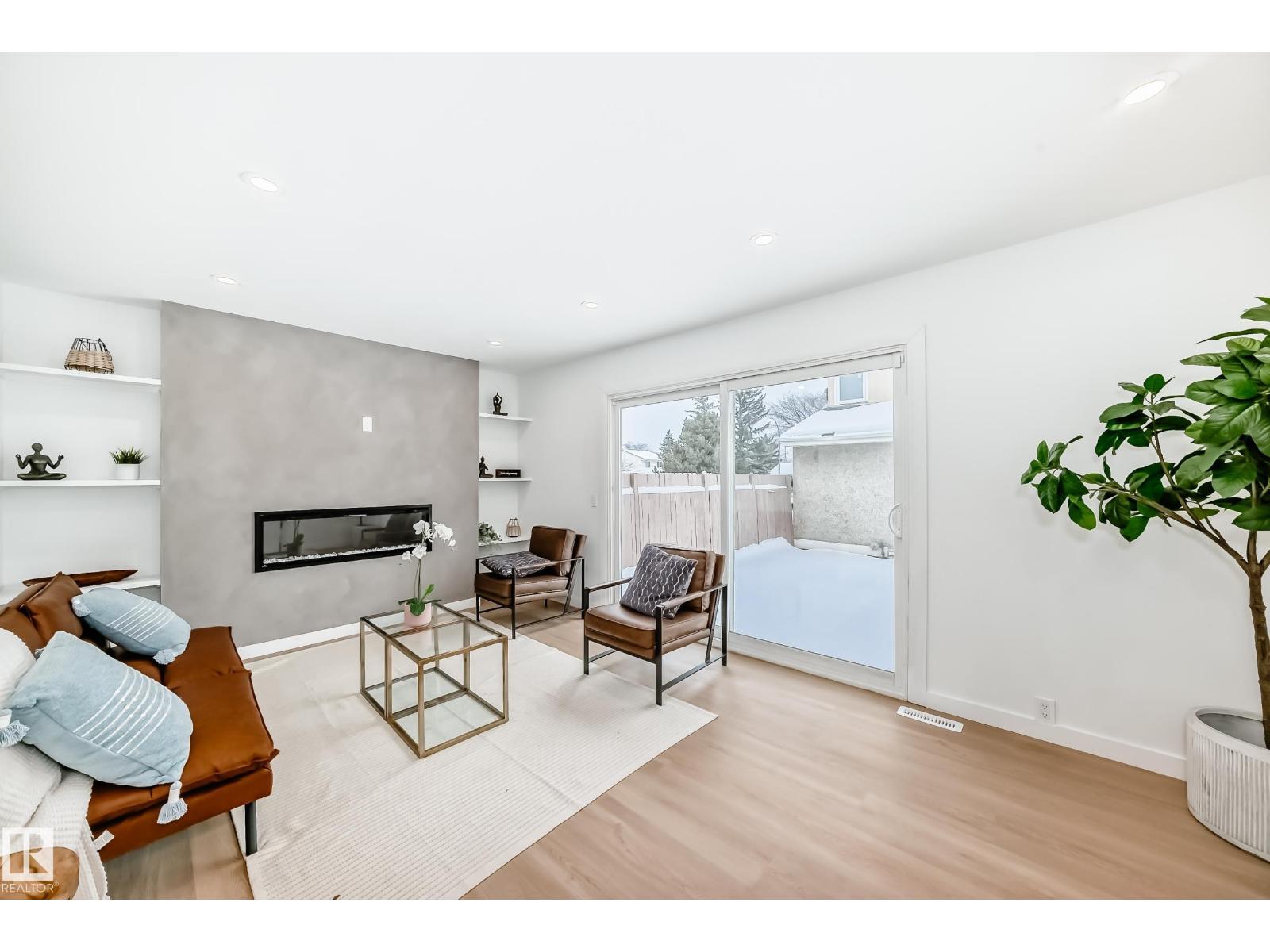 3867 85 St Nw, Edmonton, Alberta  T6K 2L5 - Photo 7 - E4469831