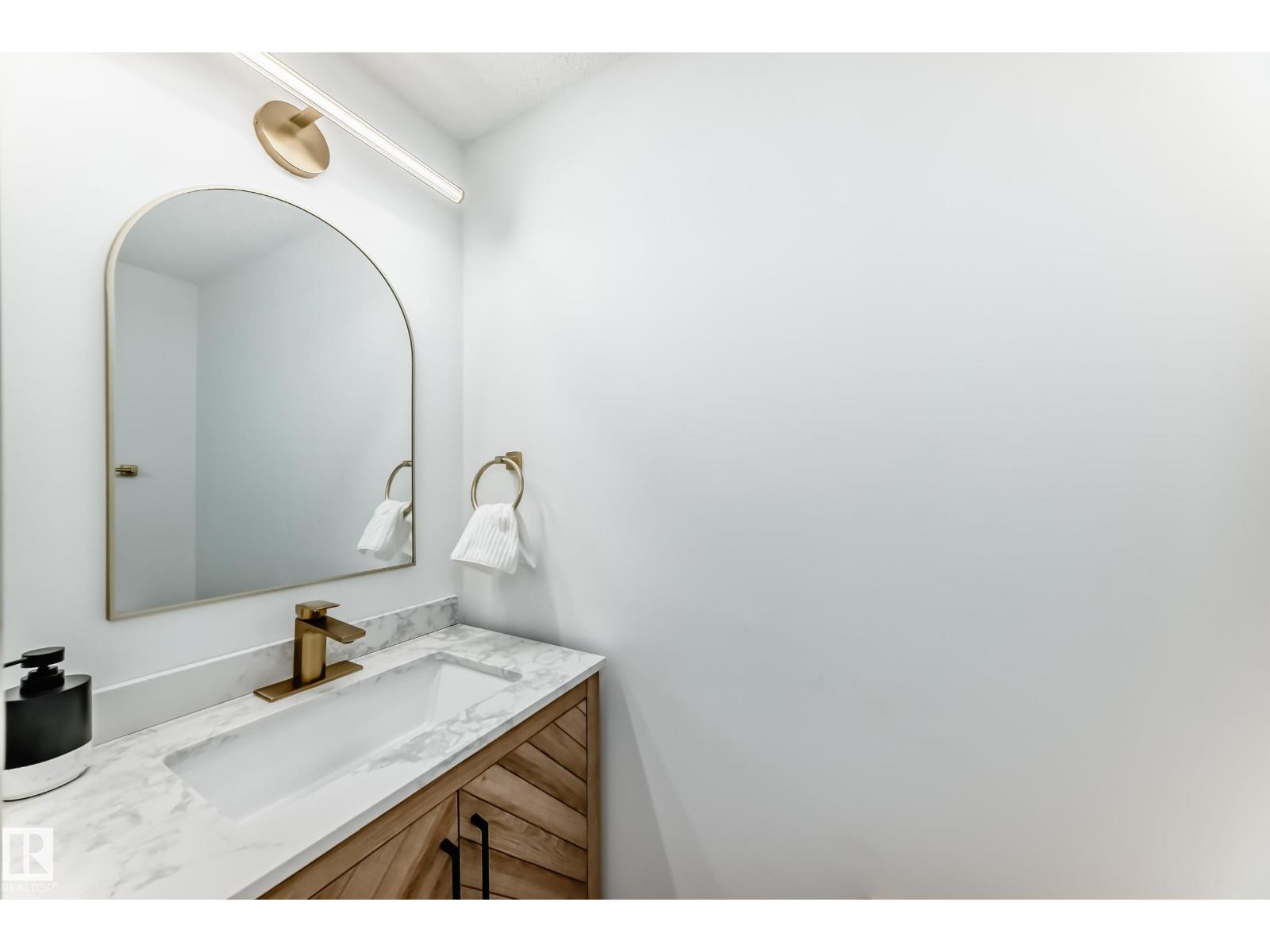 3867 85 St Nw, Edmonton, Alberta  T6K 2L5 - Photo 19 - E4469831