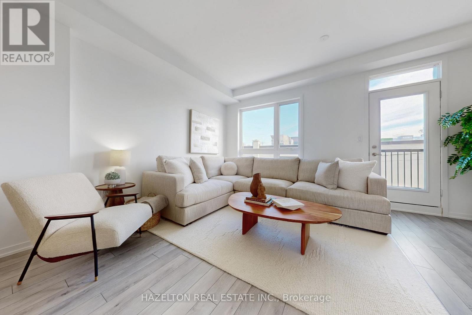 11 Pegler Street, Ajax, Ontario  L1S 7M3 - Photo 3 - E12687788