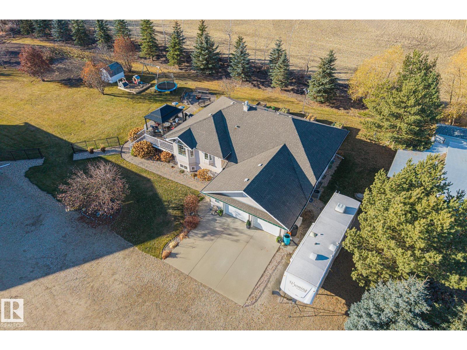 2 Discovery Av, Rural Sturgeon County, Alberta  T8R 1N5 - Photo 3 - E4469711
