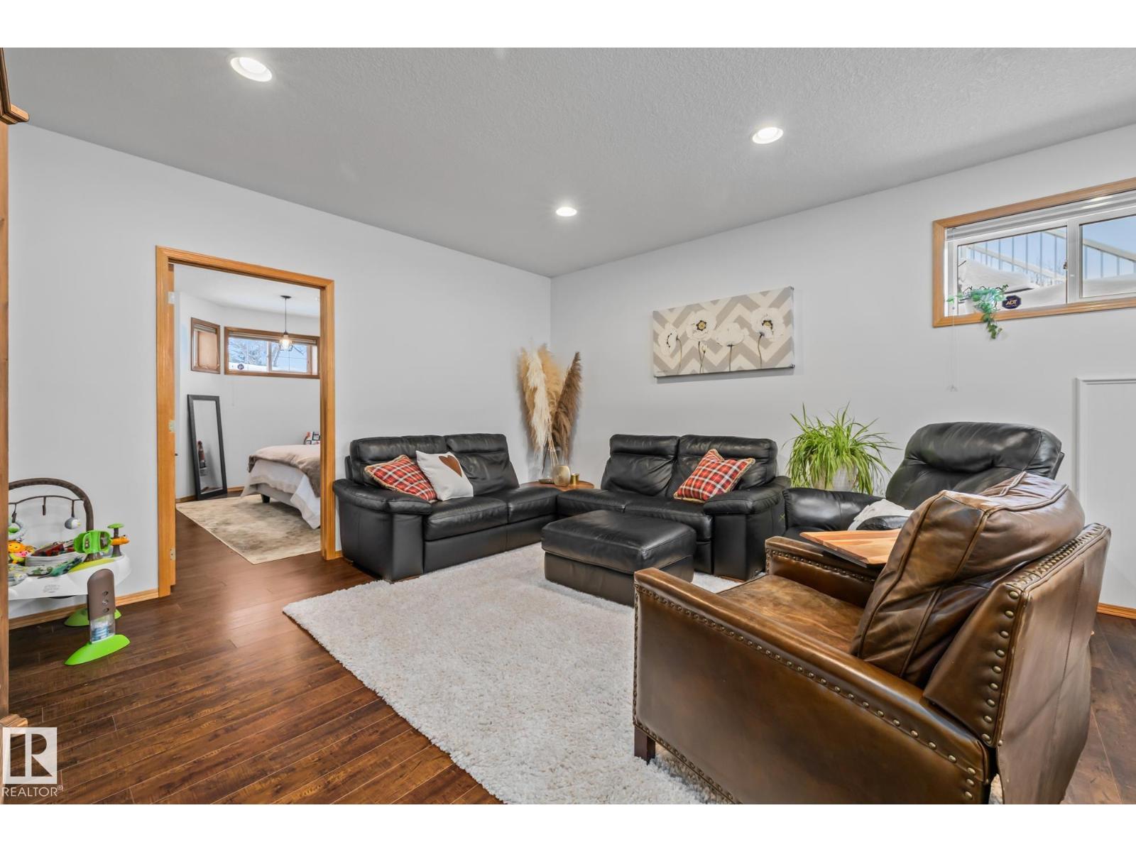 2 Discovery Av, Rural Sturgeon County, Alberta  T8R 1N5 - Photo 42 - E4469711