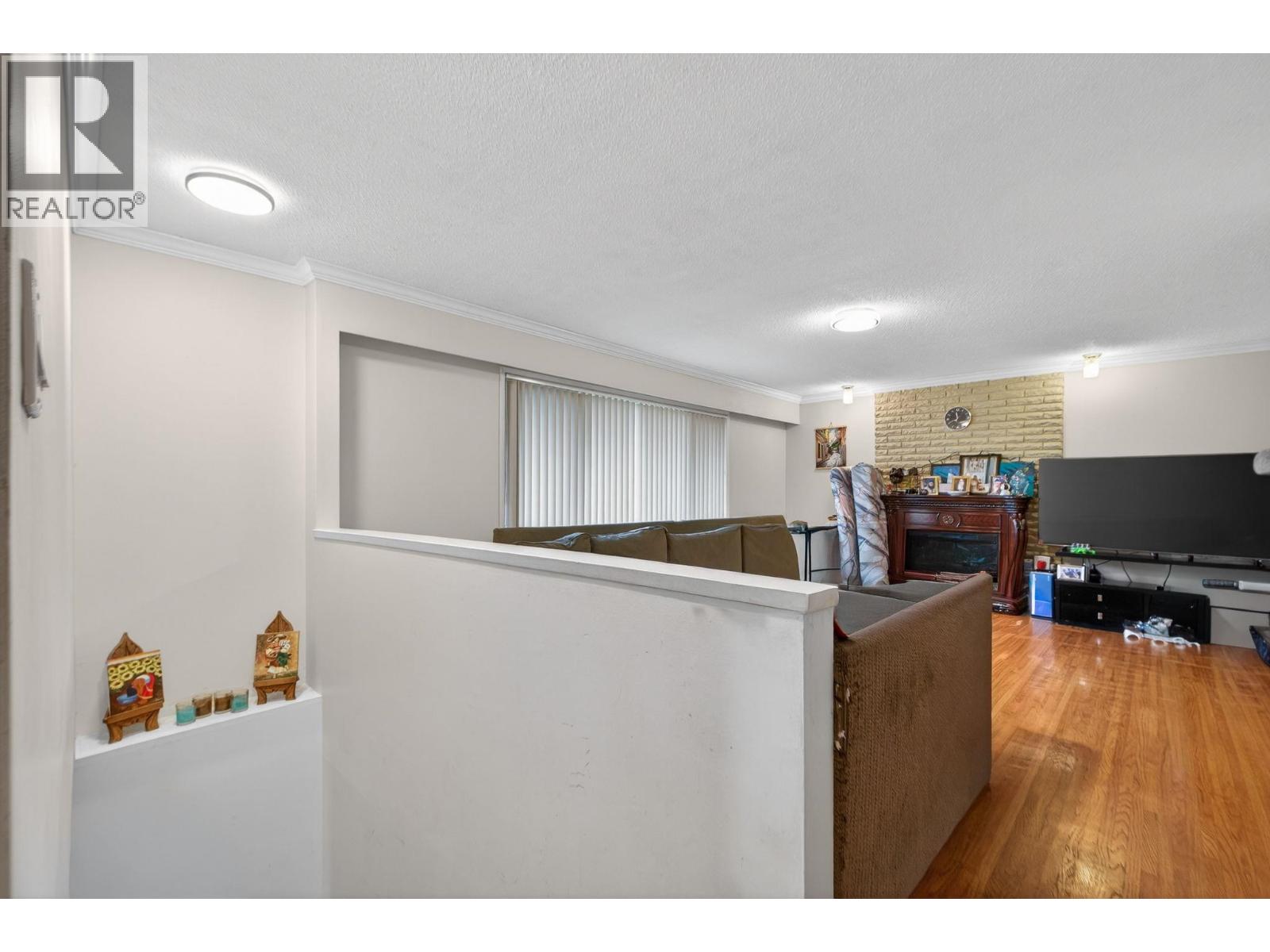 9631 Gilbert Crescent, Richmond, British Columbia  V7E 1H7 - Photo 6 - R3078205