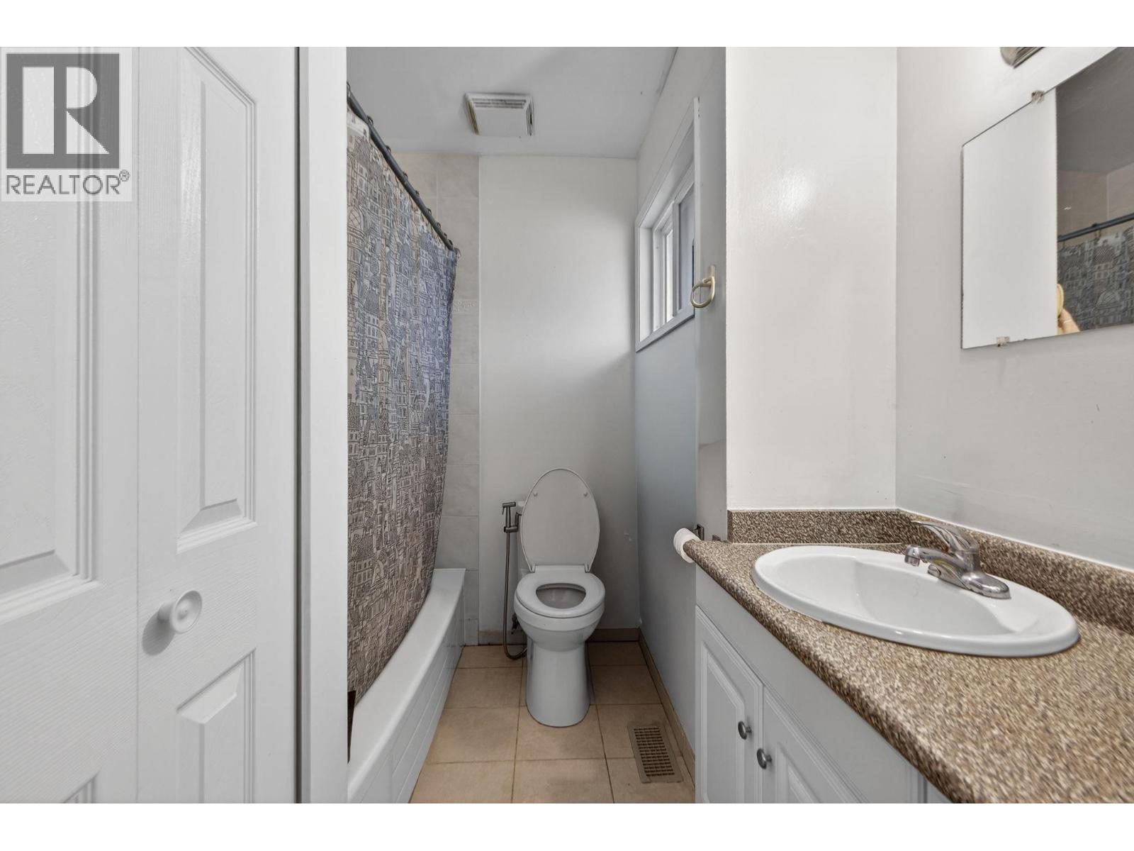 9631 Gilbert Crescent, Richmond, British Columbia  V7E 1H7 - Photo 14 - R3078205