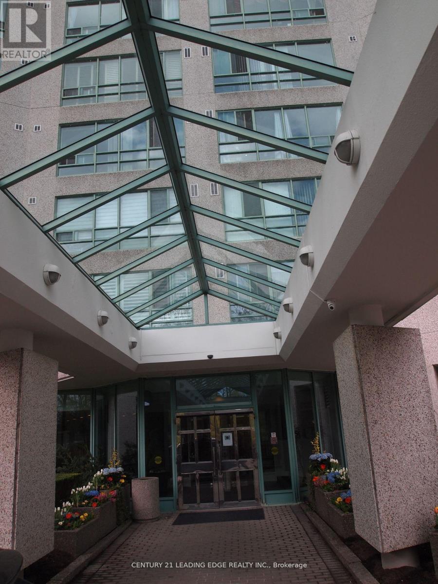 1214 - 7805 Bayview Avenue, Markham, Ontario  L3T 7N1 - Photo 4 - N12665612