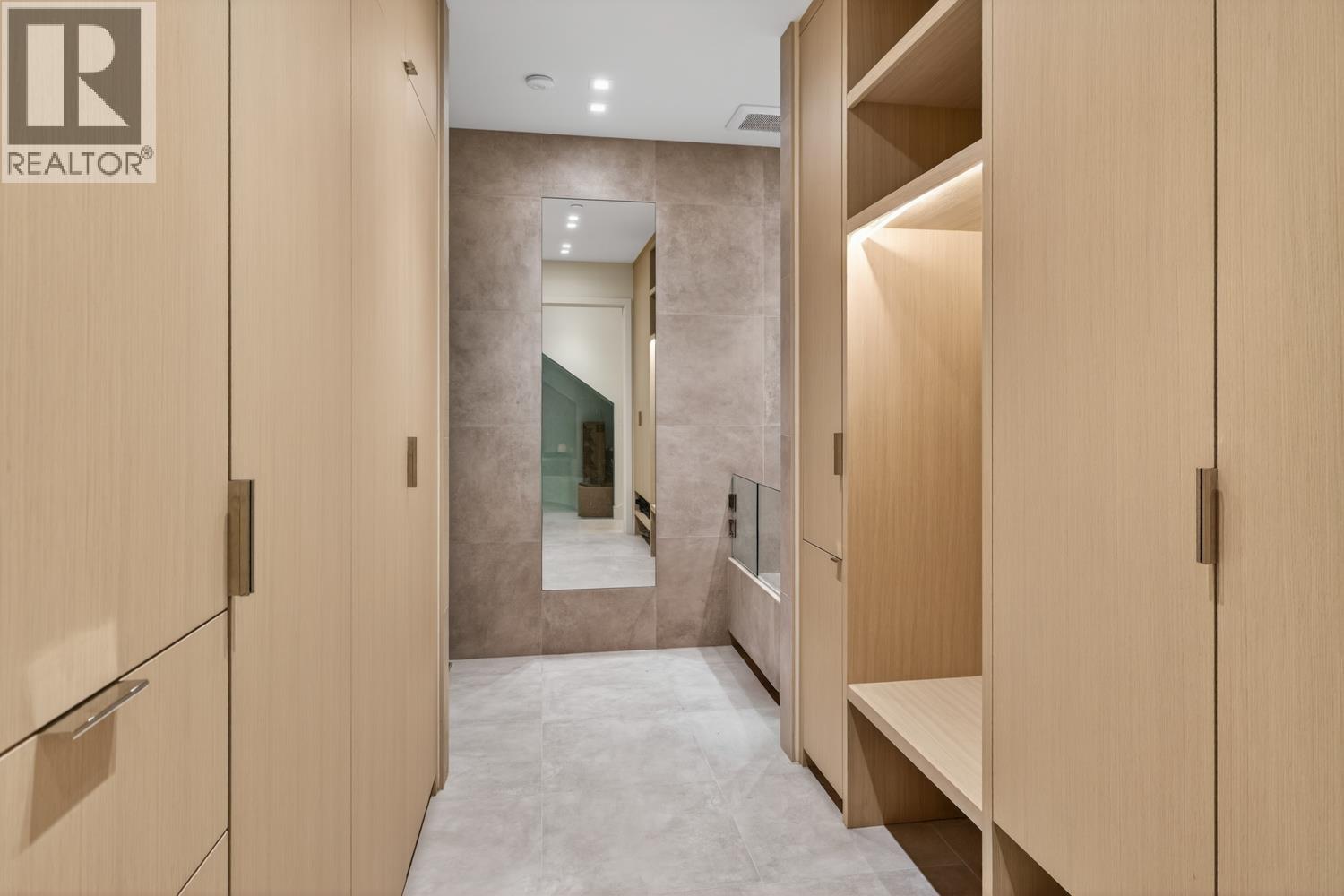 4521 Langara Avenue, Vancouver, British Columbia  V6R 1C9 - Photo 24 - R3078788