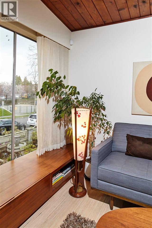 1518 E 37th Avenue, Vancouver, British Columbia  V5P 1E3 - Photo 4 - R3078805