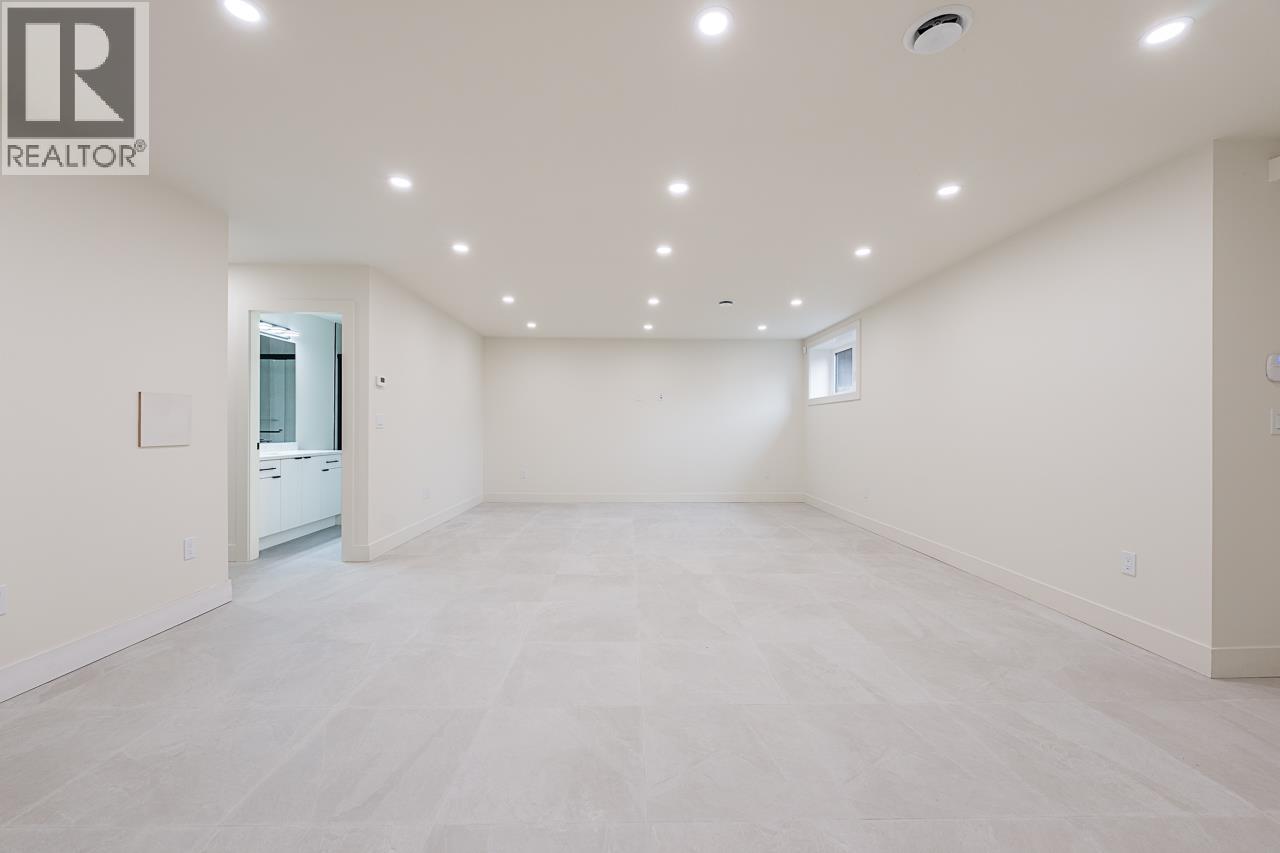 2 6554 Charles Street, Burnaby, British Columbia  V5B 2H1 - Photo 24 - R3075657