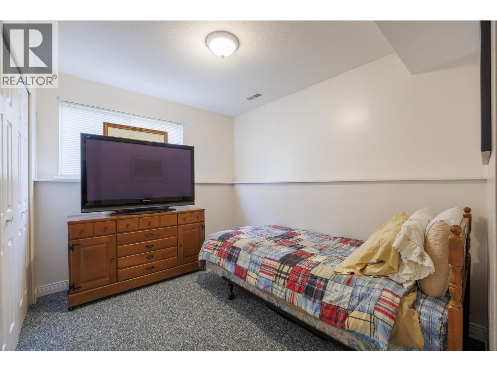 11398 Harrison Street, Maple Ridge, British Columbia  V2X 9L2 - Photo 9 - R3078795