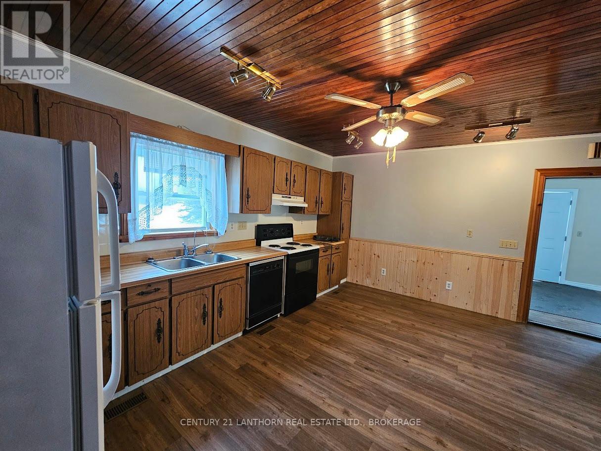 1485 Rose Road, Loyalist, Ontario  K0H 2H0 - Photo 6 - X12687702