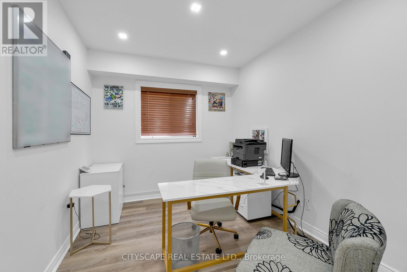 6421 Donway Drive, Mississauga, Ontario  L5V 1J4 - Photo 17 - W12689822