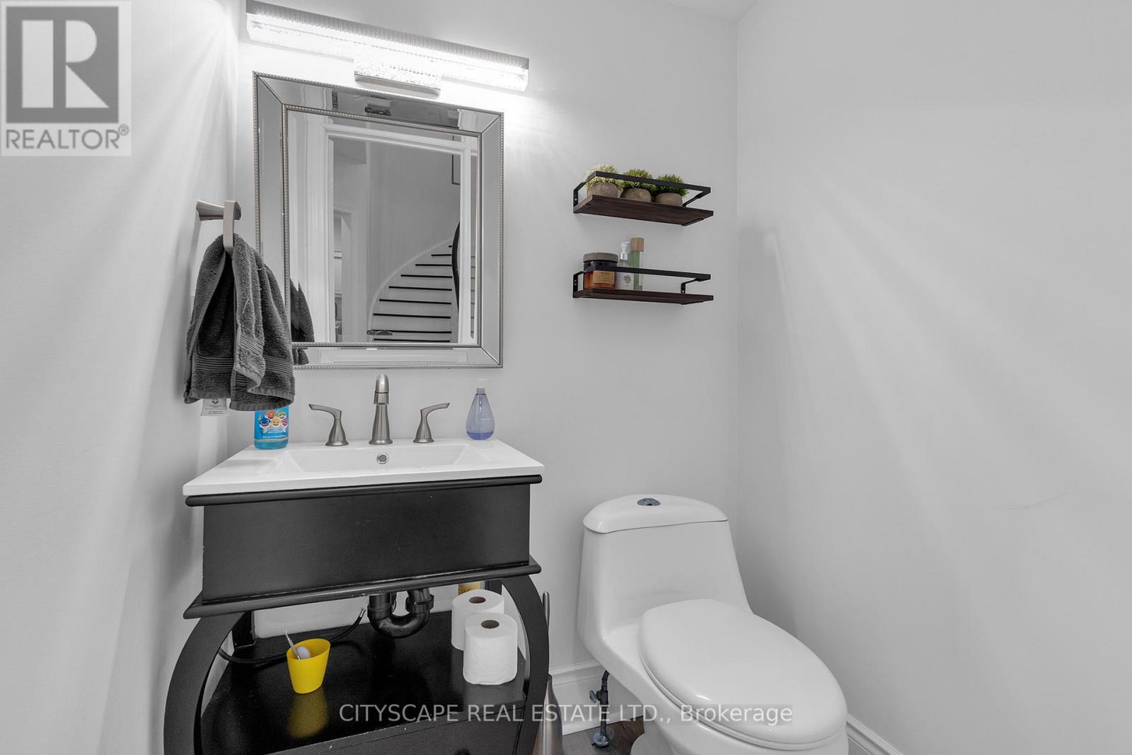 6421 Donway Drive, Mississauga, Ontario  L5V 1J4 - Photo 20 - W12689822