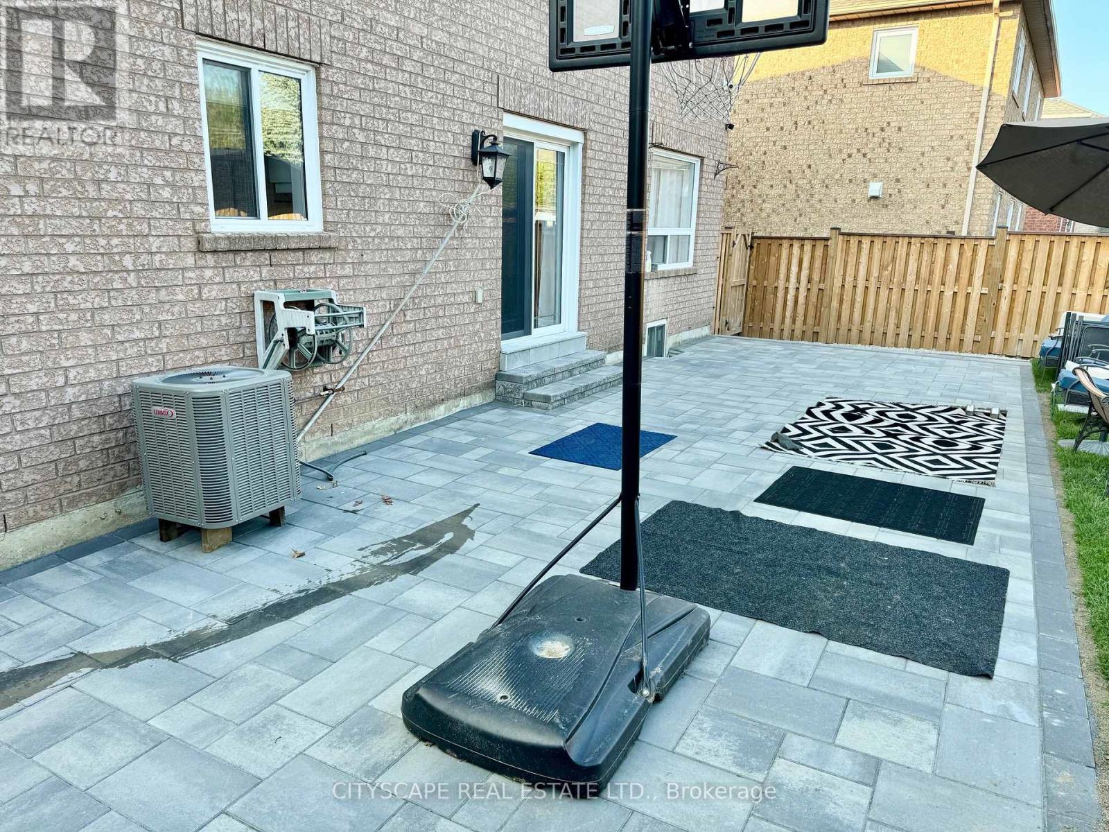 6421 Donway Drive, Mississauga, Ontario  L5V 1J4 - Photo 41 - W12689822