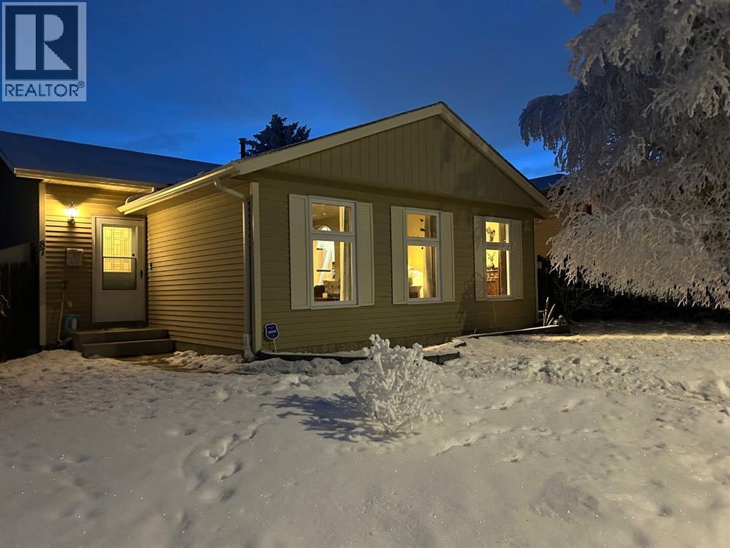 87 Falton Close Ne, Calgary, Alberta  T3J 1X2 - Photo 32 - A2251298