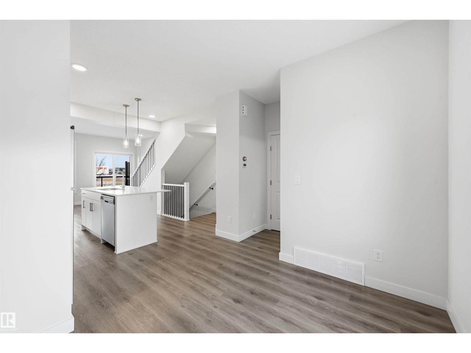 #37 1010 Rabbit Hill Rd Sw, Edmonton, Alberta  T6W 4G7 - Photo 12 - E4469836