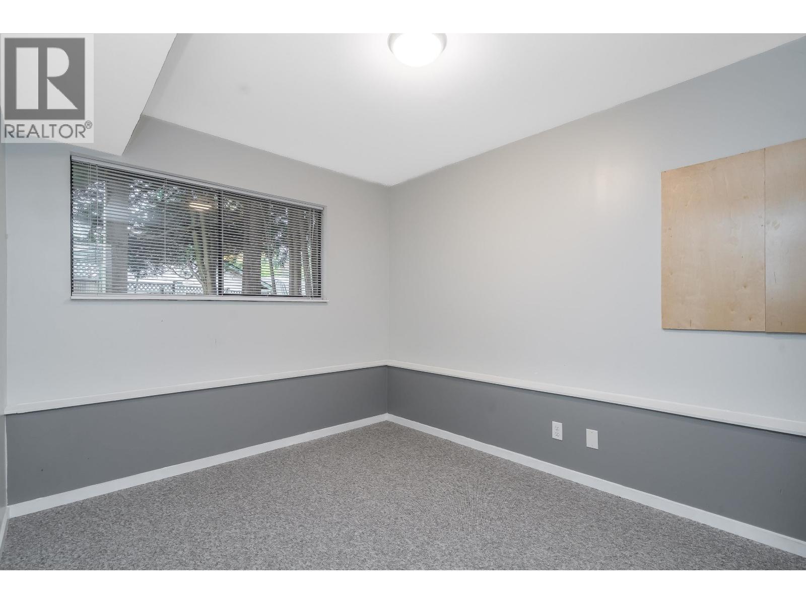 3924 Victoria Place, Port Coquitlam, British Columbia  V3B 5M1 - Photo 32 - R3063343