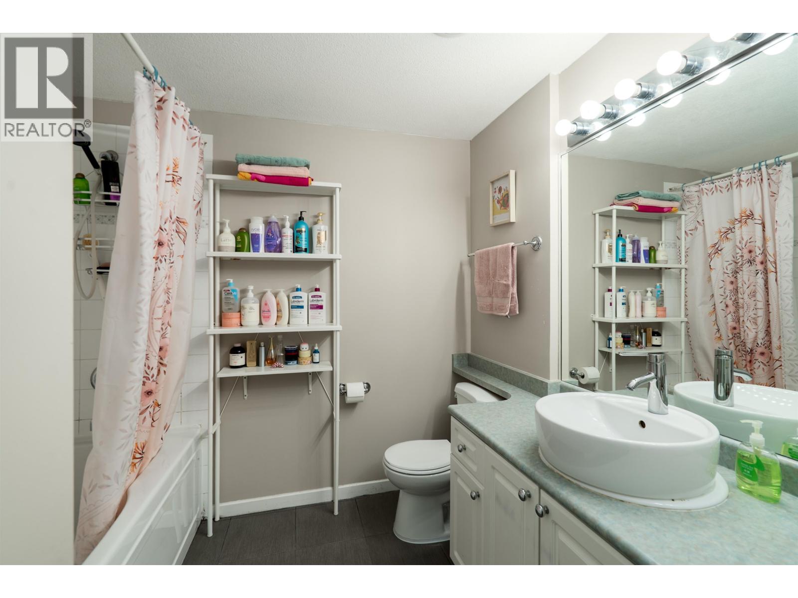 101 519 Twelfth Street, New Westminster, British Columbia  V3M 6V9 - Photo 15 - R3078572